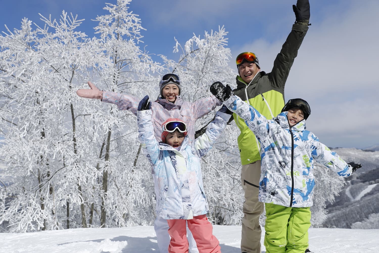 Tangram Ski Circus, Madarao